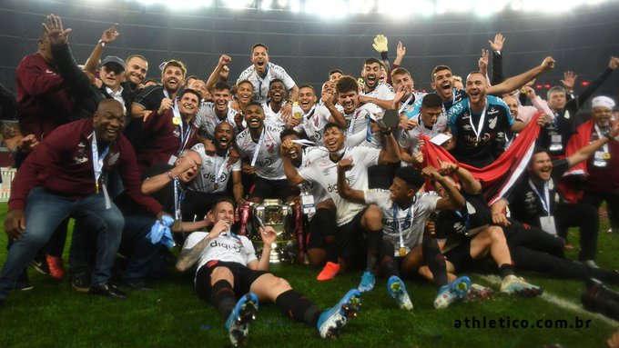 Athletico Paranaense com título da Copa do Brasil