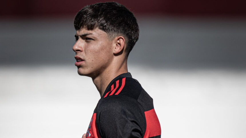 Camargo, atacante do Flamengo Sub-17