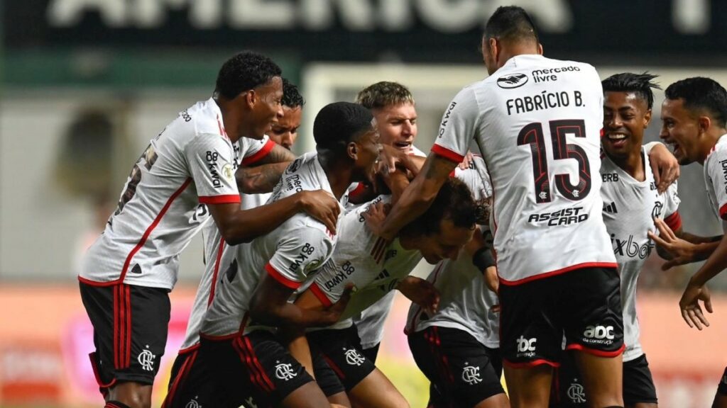 Com time misto e gol ‘incomum’, Flamengo vence Cruzeiro em Minas Gerais e encerra rodada no G-4 do Brasileirão