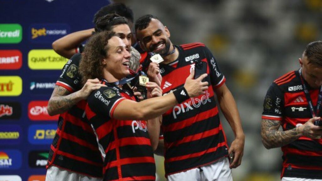 David Luiz despista sobre futuro e não garante permanência no Flamengo em 2025