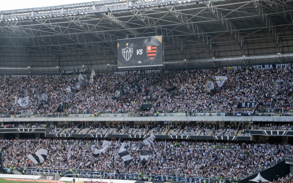 Dono do Atlético-MG se pronuncia após cenas de violência na Arena MRV em jogo contra o Flamengo