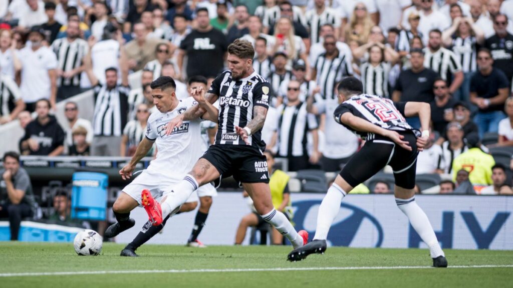 Botafogo vence Atlético-MG e conquista título inédito da Libertadores