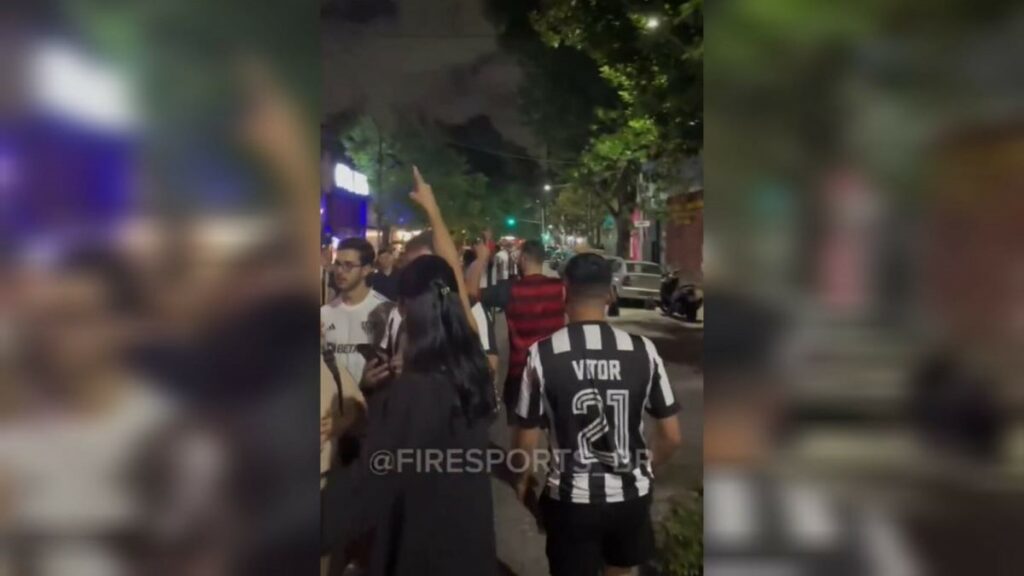 “Clima pesou”: rubro-negro detalha aventura na Argentina após ser xingado por torcedores de Atlético-MG e Botafogo