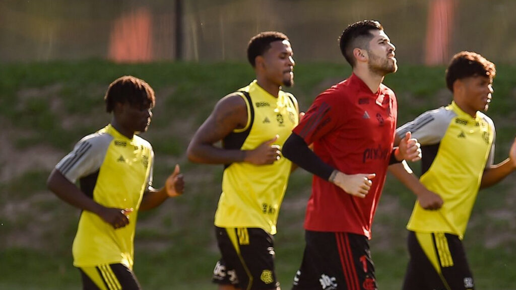 Flamengo define programação para semana da Data FIFA com apenas 1 treino antes de jogo contra o Atlético-MG