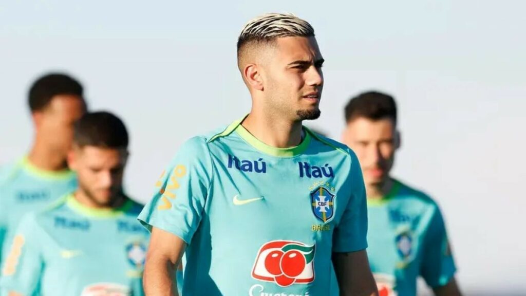 Jornalista compara possível contratação de Andreas Pereira pelo Palmeiras com Romário no Flamengo em 1995