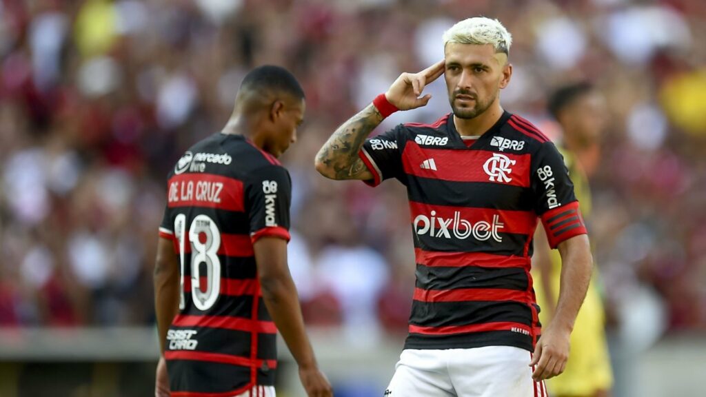 arrascaeta-gol-flamengo