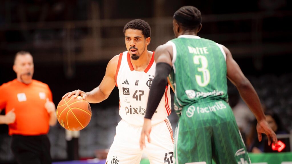 Flamengo vence Bauru e conquista 3ª vitória consecutiva no NBB