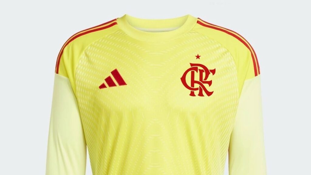 Flamengo define nova camisa de goleiros para 2025