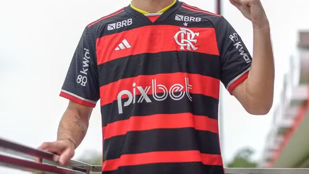 Com R$ 12 milhões de vantagem, Flamengo mantém maior patrocínio master do Brasil em 2025; veja ranking