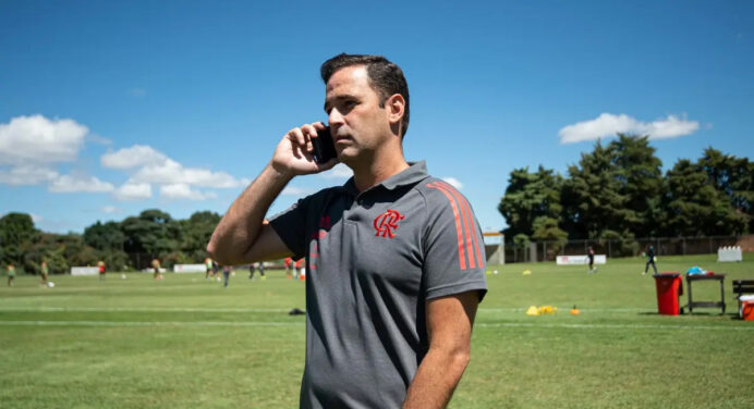 Gabriel Skinner anuncia retorno ao Flamengo: “Voltando para casa”
