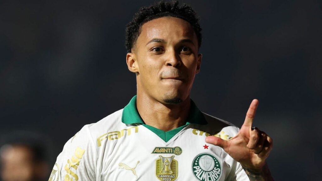 Aceita de volta? Cria do Flamengo não renova com Palmeiras e fica livre no mercado