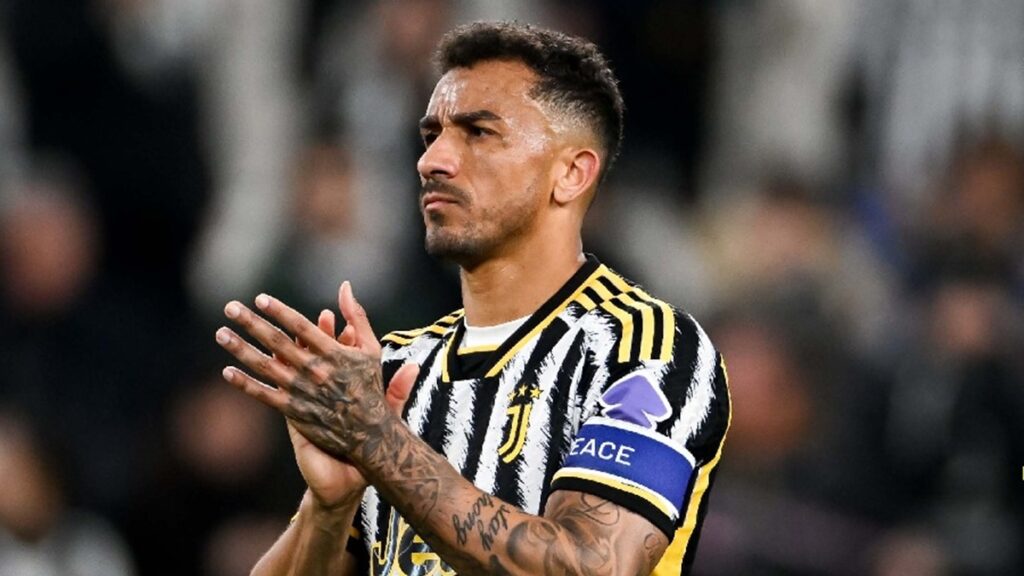 Danilo se despede da Juventus e manda recado emocionado ao clube e torcida