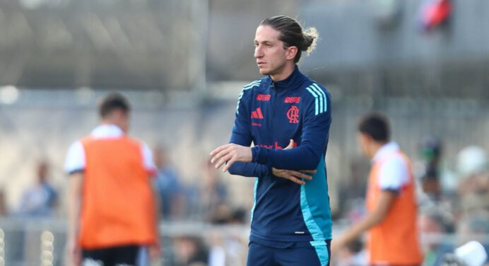 Flamengo poupa jogadores e tem 11 novidades para jogo contra o Sampaio Corrêa, pelo Carioca; veja mudanças