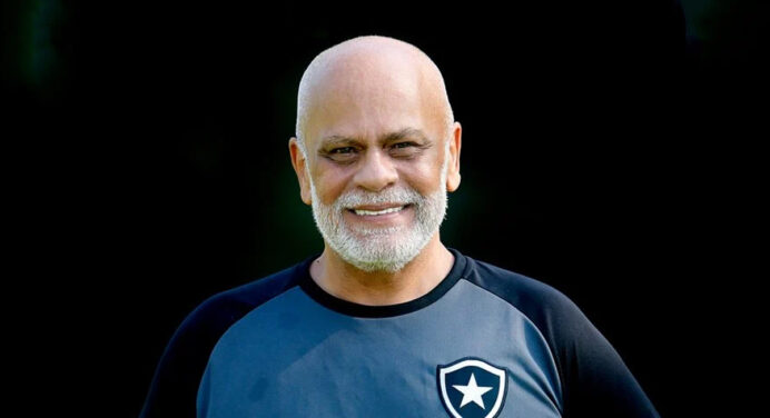 Flamengo tenta contratação de psicólogo que estava no Botafogo