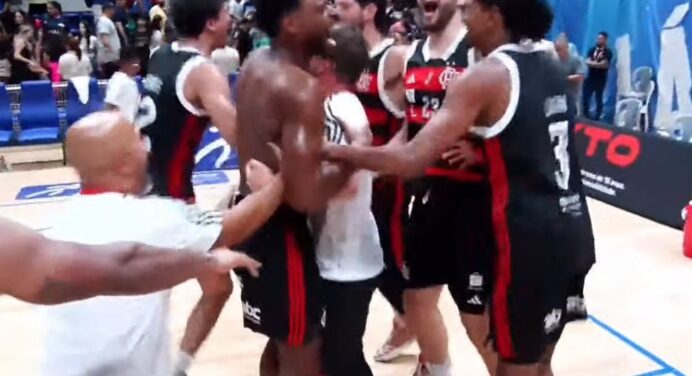É CAMPEÃO! Flamengo vence Minas e fica com título da Copa Super 8 de basquete