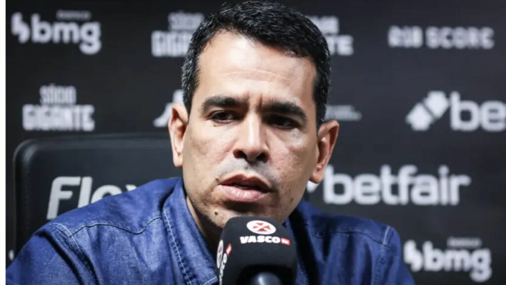 Dirigente do Vasco culpa Flamengo por jogo do Carioca acontecer no Nilton Santos