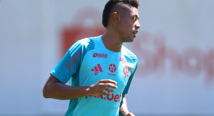 Veja boletim médico de Bruno Henrique antes de jogo do Flamengo x Fluminense, pela final do Carioca