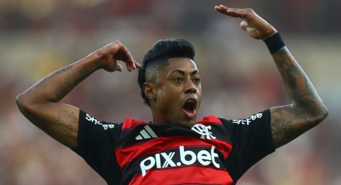 Neto pede Bruno Henrique na Seleção Brasileira e critica atuais convocados