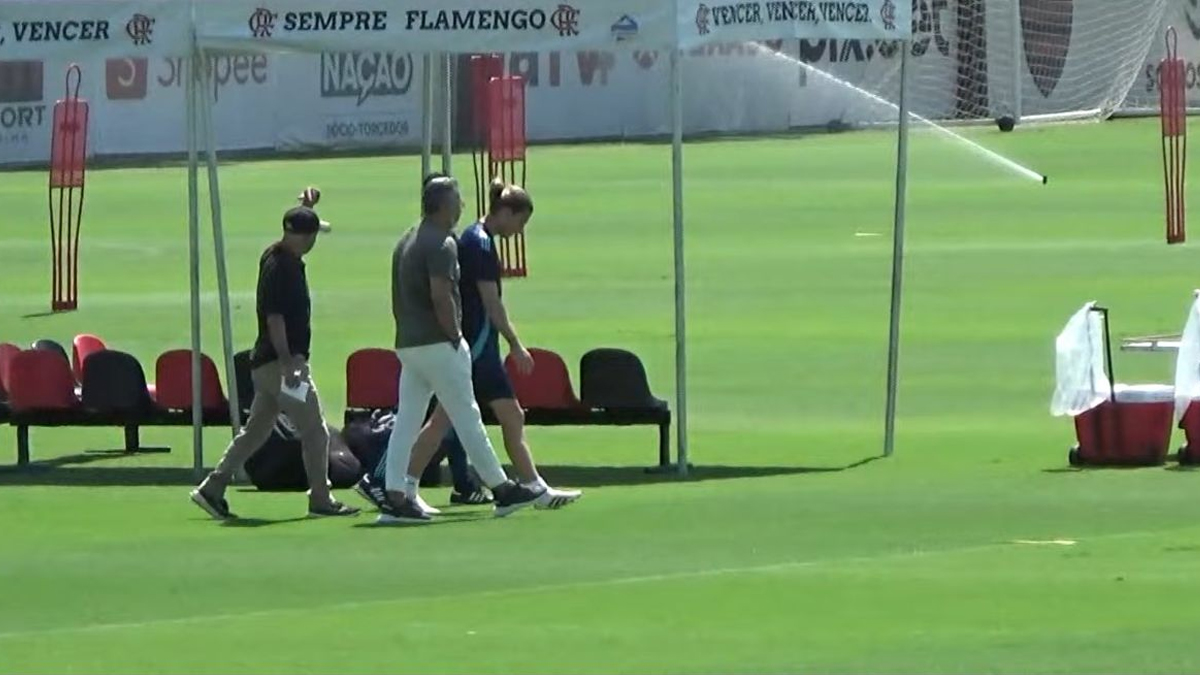 JoséBotoとFilipeLuísMeetと4人のプレイヤーがFlamengo CTに行きます