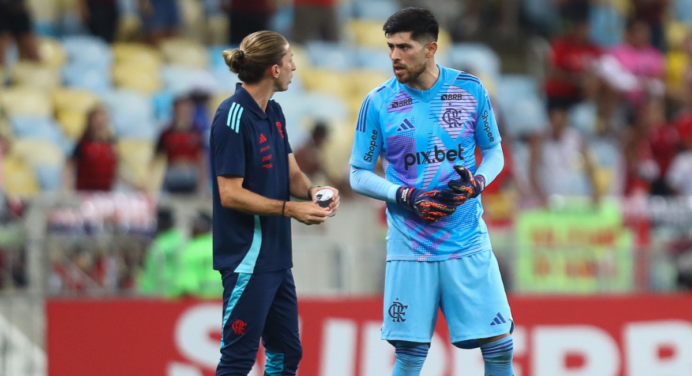 Filipe Luís pode poupar jogadores na Libertadores pensando em próximo jogo do Flamengo no Brasileirão