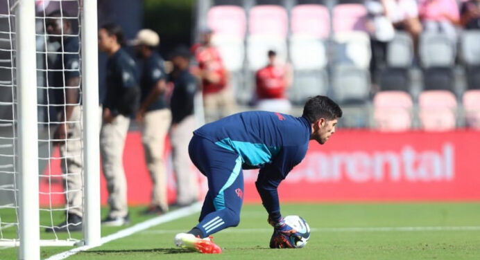 Flamengo anuncia coletiva de Rossi antes de jogo contra o Vasco, pela semifinal do Carioca