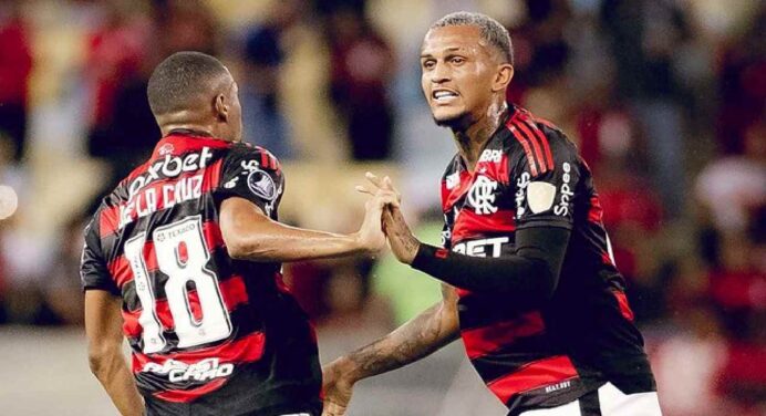 Faltou capricho: Wesley erra 8 cruzamentos em 9 tentativas durante jogo do Flamengo x Central Córdoba