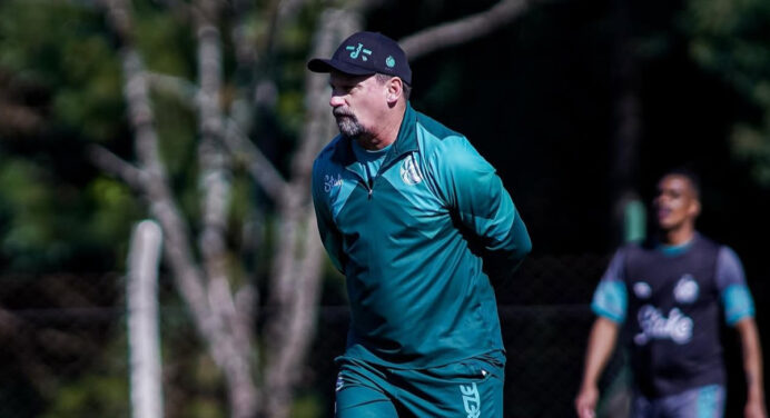 Veja provável escalação do Juventude para jogo contra o Flamengo hoje, pelo Brasileirão