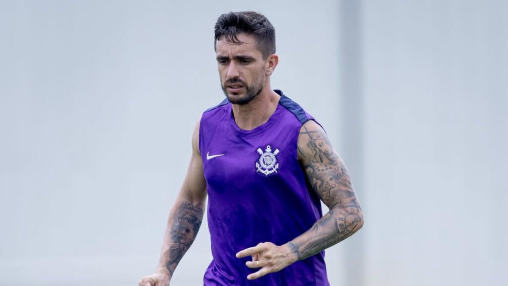 Corinthians contará com 2 reforços para jogo contra o Flamengo, pelo Brasileirão