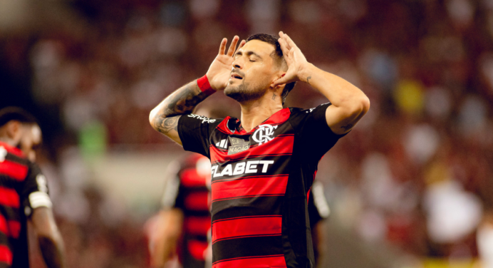 Jornal espanhol elege Arrascaeta como ‘jogador-chave’ do Flamengo para Mundial de Clubes