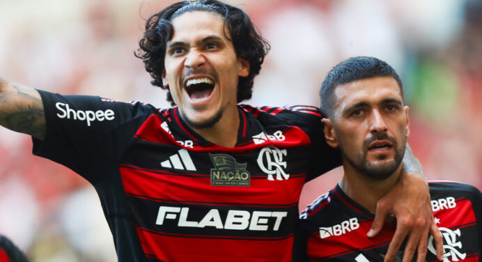 Veja lista dos 10 maiores artilheiros do Flamengo no Século XXI
