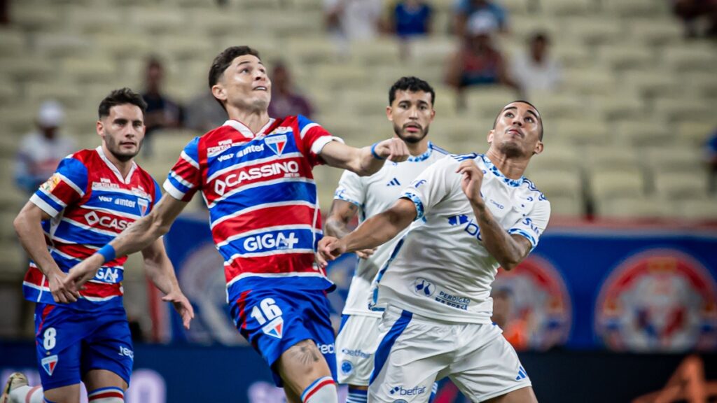 Cruzeiro vence Fortaleza e encosta no Flamengo; veja classificação atualizada do Brasileirão 2025