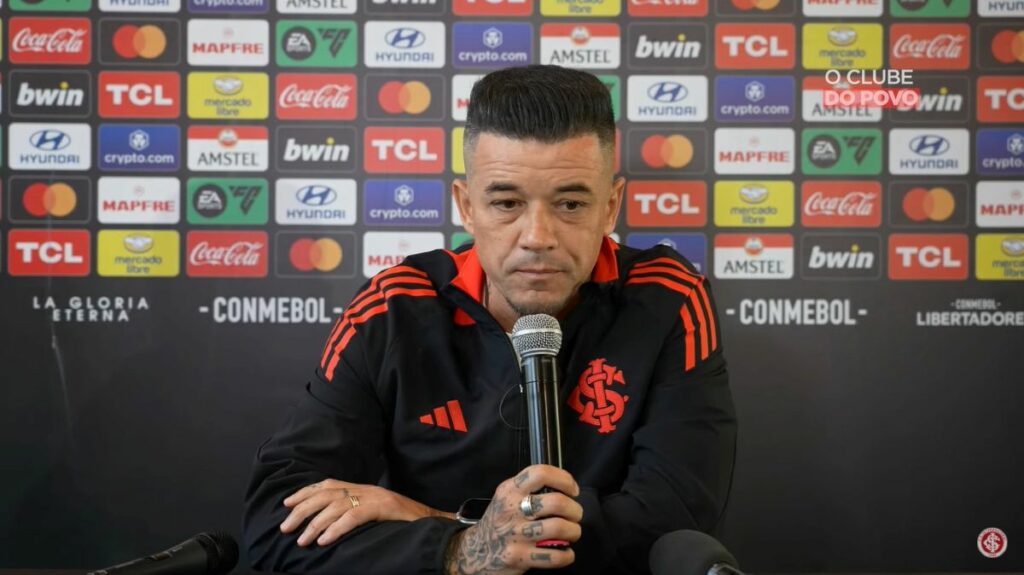 Dirigente do Internacional aponta principal diferença entre Flamengo e Palmeiras: “Poder de indignação”