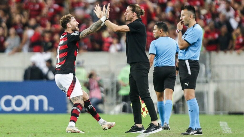 Filipe Luís revela sensação após classificação do Flamengo na Libertadores: “Sentimento de…”