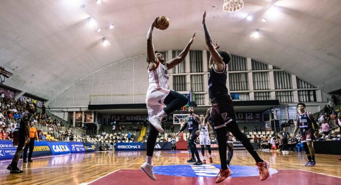Flamengo perde para Franca, e vaga para final do NBB sairá em jogo decisivo