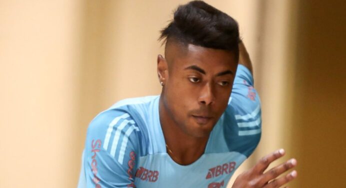 Bruno Henrique confessa preparação especial para jogos decisivos do Flamengo: “Minha mente se…”