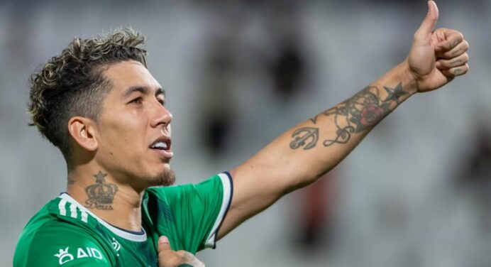Flamengo estuda contratação de Roberto Firmino, diz jornalista