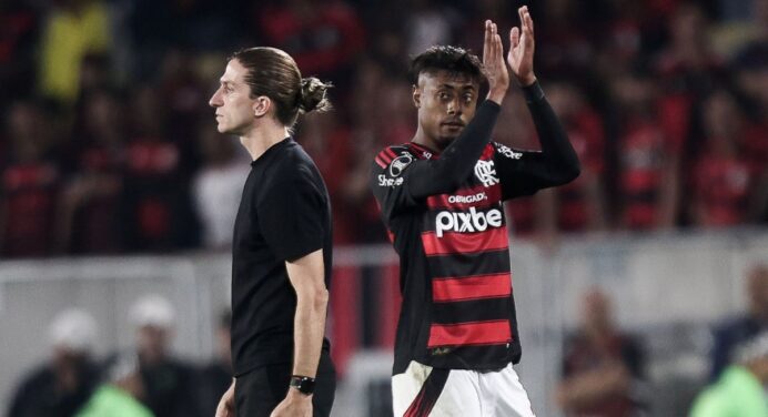 Filipe Luís solta o verbo sobre investigação a Bruno Henrique: “Até que não seja julgado”