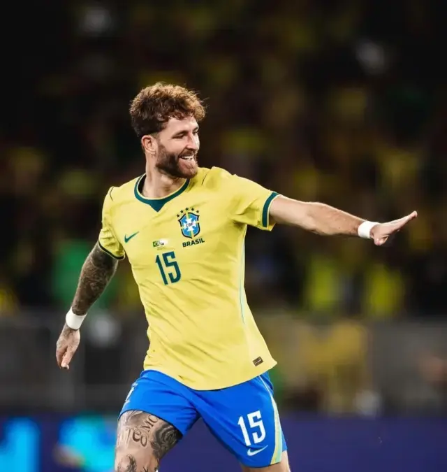 leo-pereira