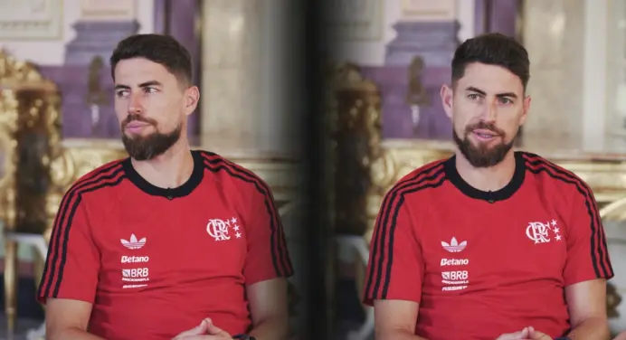 Jorginho explica como a vida mudou após 1 ano de Flamengo: “Parece ser uns 3 da Europa”
