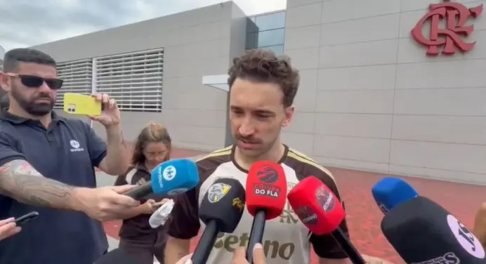 Tristeza por Arrascaeta, ‘guerra com Estudiantes’ e Data FIFA: as respostas de Léo Ortiz, do Flamengo, em entrevista no CT